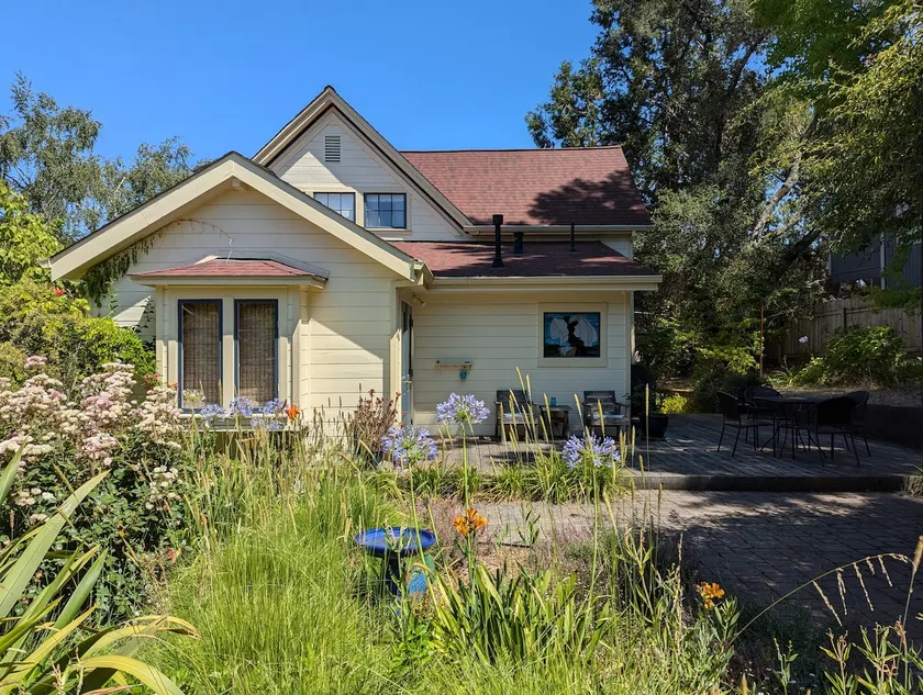 Spacious Sebastopol Home — 5-Minute Walk to Town, Wine Country at Your Doorstep - Image 1