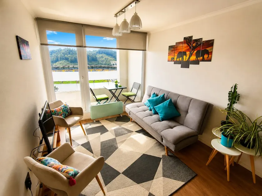 Daily apartment rental. With parking. - Image 1