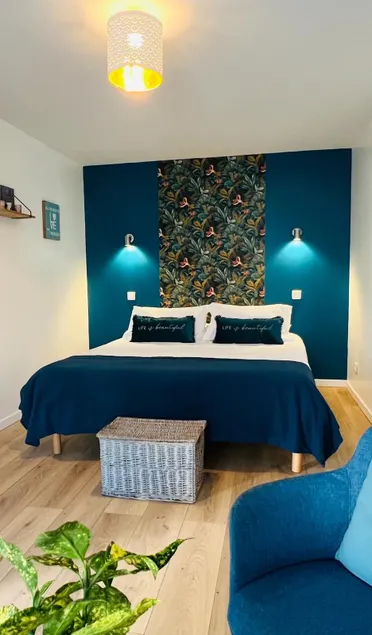 The chic studio with parking - Image 1