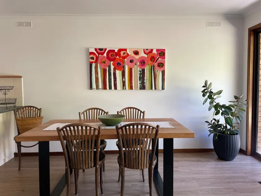 Poppies Clunes - Image 1