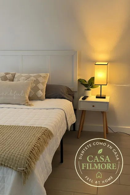 Casa 521 a 3 BR sleeps 8, With 2 parking spots. - Image 1