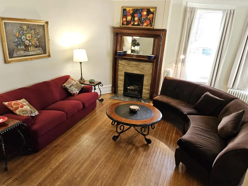Historic Beverly 2-Bedroom - Image 1
