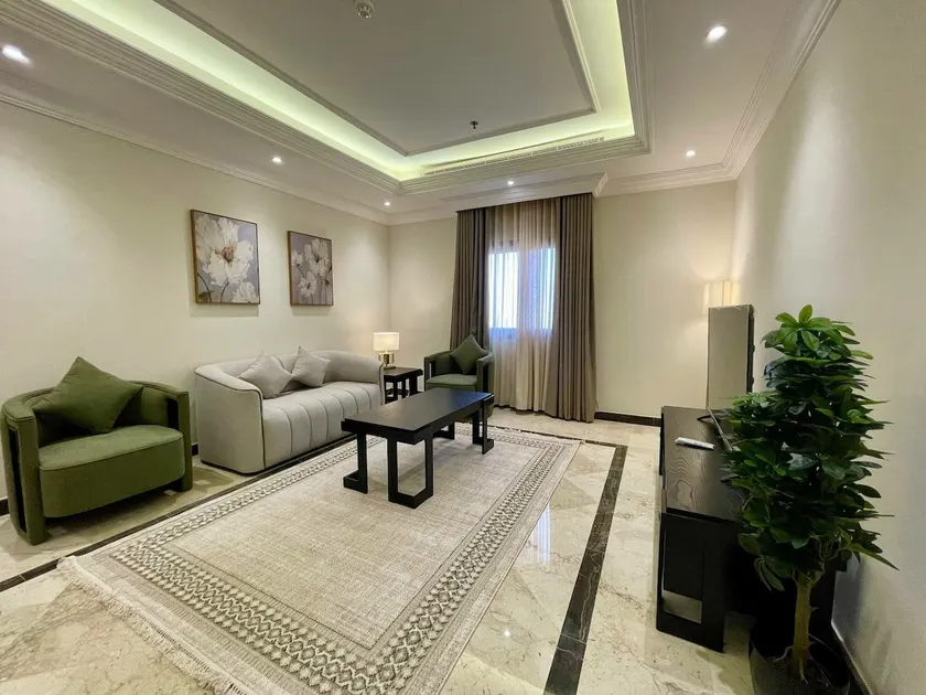 Royal Suite 104 - Image 1