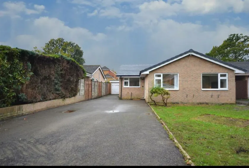 Forest home nr Bournemouth Poole - Image 1