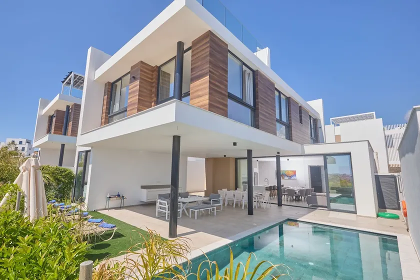 Protaras Aqua Pearl Villa AQ01 - Image 1