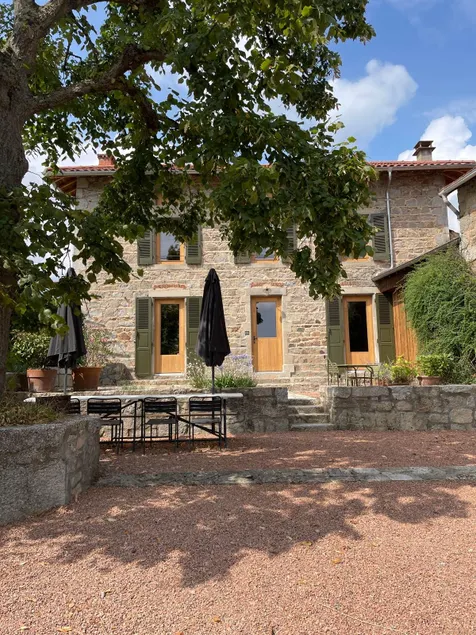 Charming house in the heart of the vineyards. - Image 1