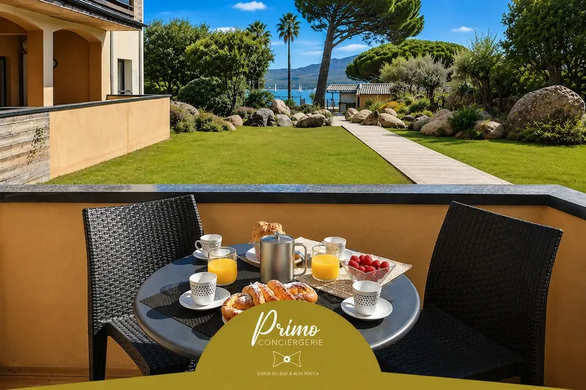 Casa di Daisy – 1-bedroom on the waterfront - Image 1