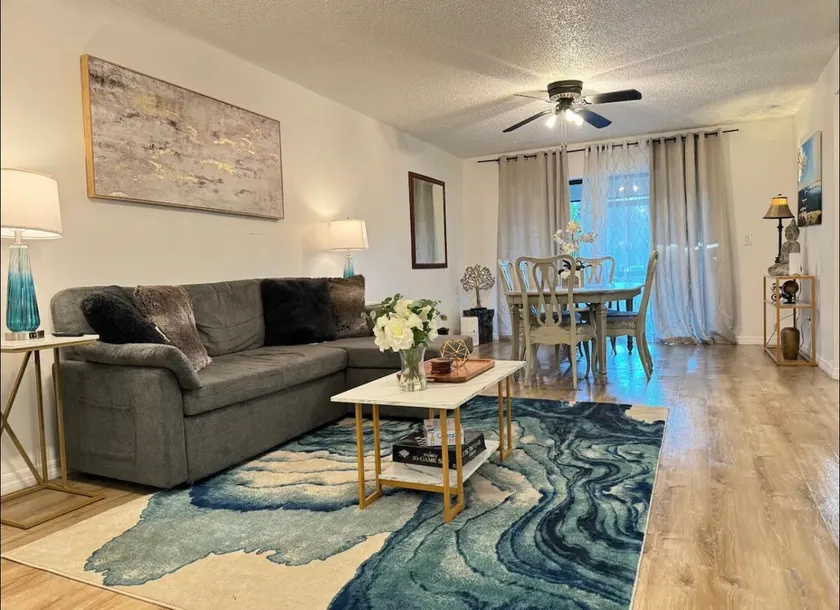 Spacious Orlando Apt w/ Jacuzzi Near Disney Parks! - Image 1