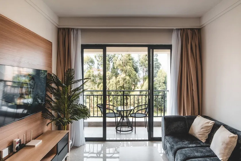 Bomahause Bliss 1-BR Close to Gigiri & Two Rivers - Image 1