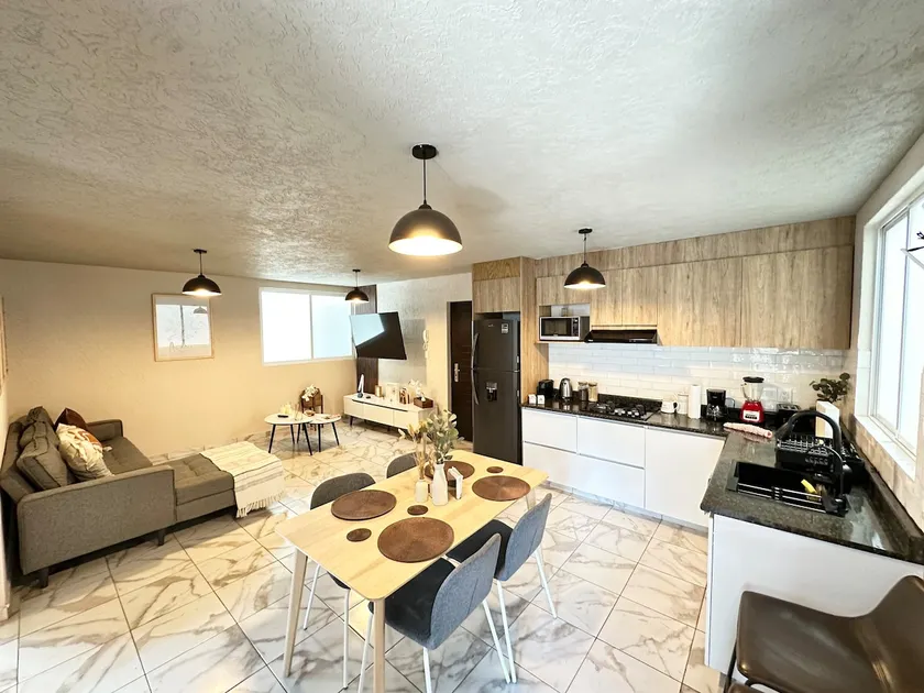 Modern 2-BR • Rooftop Lake View • 5 min to Downtown - Image 1