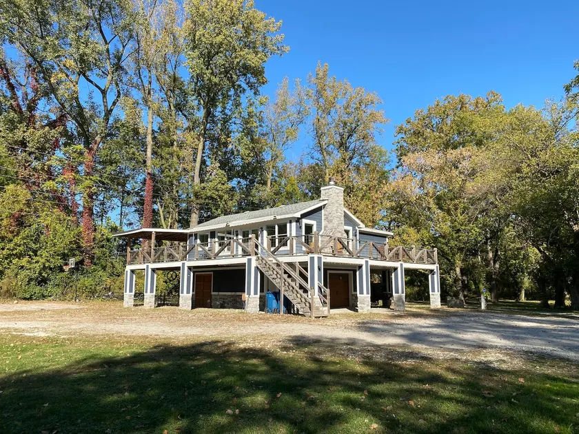 White River Retreat - Image 1