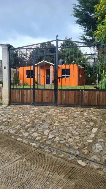 house in the countryside - Image 1