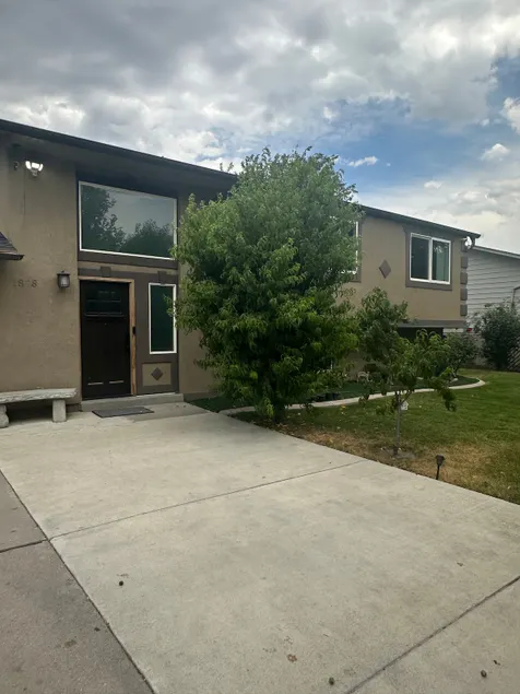 Home in Salt Lake City near Airport & Downtown - Image 1