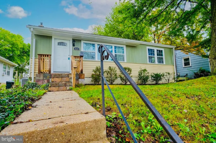 Elegant Escape in the Heart of Rockville - Image 1