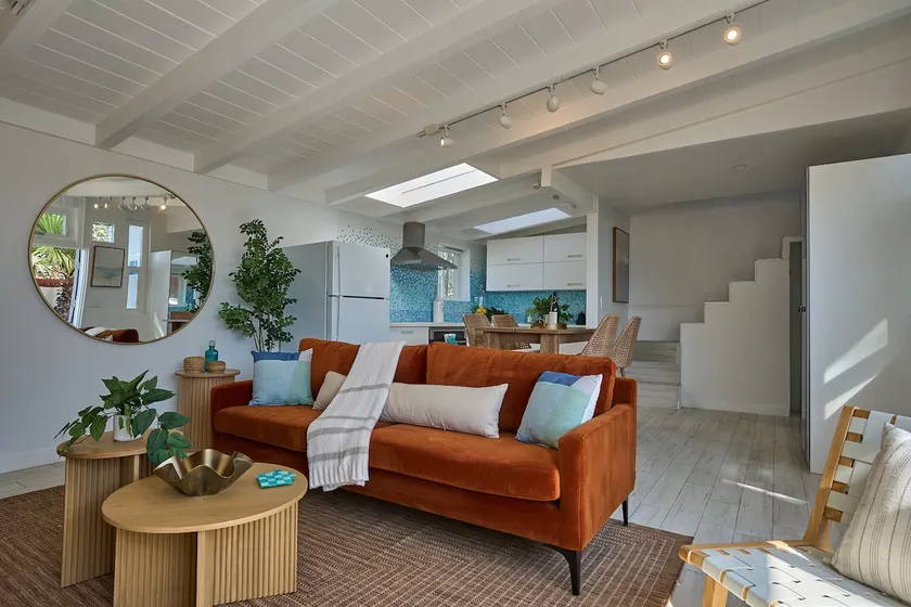 BEACH-FRONT Cozy Hideaway | Patio & Ocean Views! - Image 1