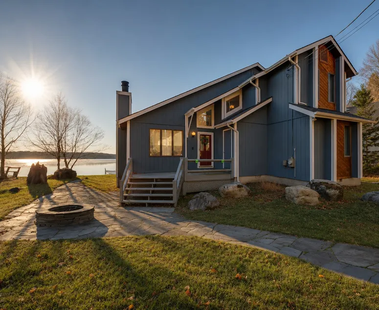 Lakefront Cabin: Kayaks, Paddle Boards & Fishing - Image 1