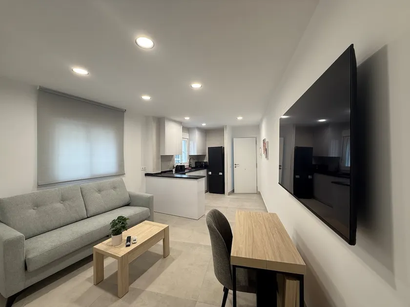 Mañez Building - Ground floor - Image 1
