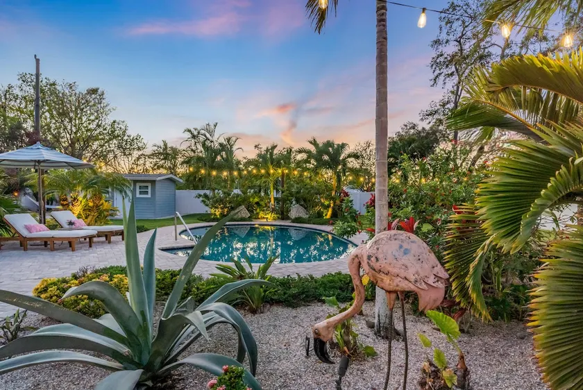 Flamingo Royale Beach Luxury Resort - Image 1