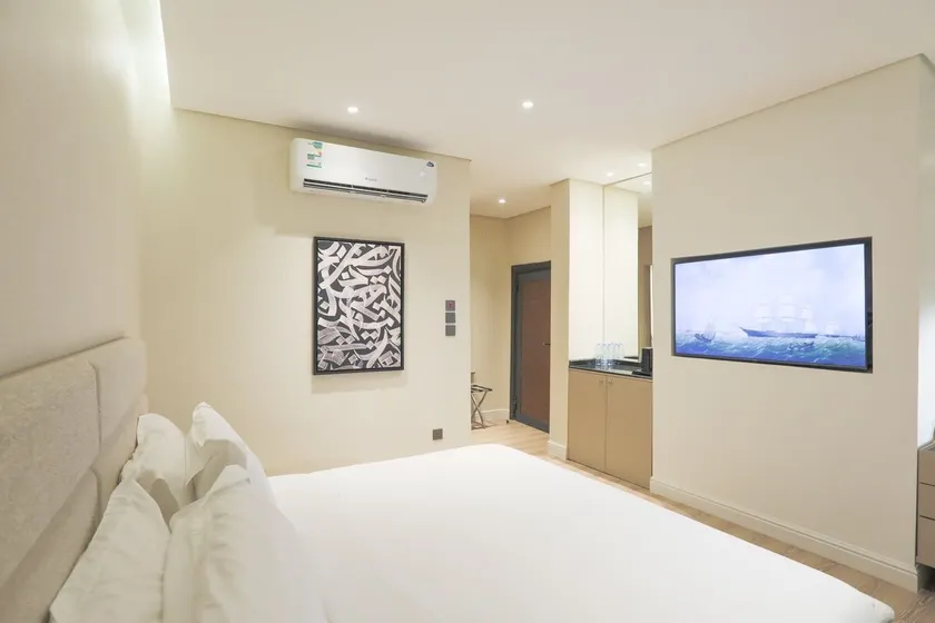 Independent Entrance Hotel Studio - Image 1
