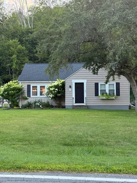 Berkshire Bliss. Williamstown Center - Image 1