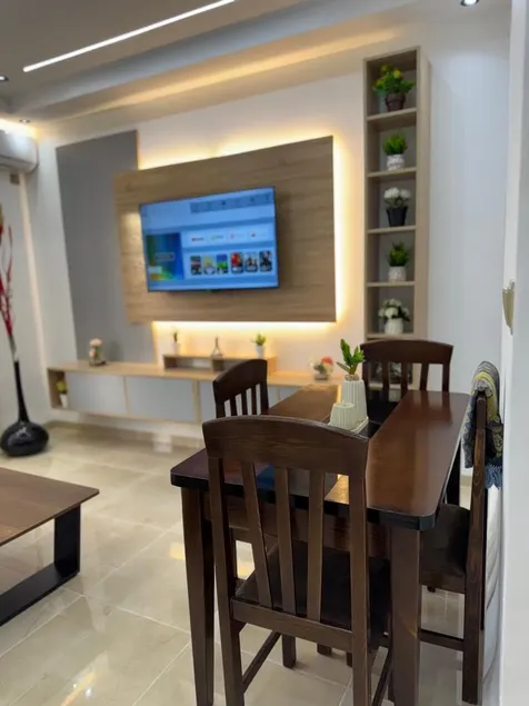 Dina Loft - Image 1