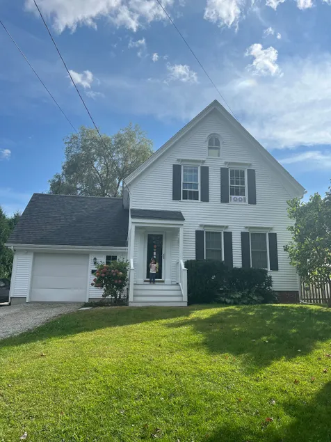 House in Camden/Me - Image 1