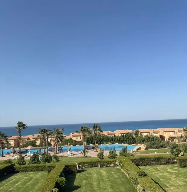 Telal, Ain el Sokhna. Penthouse, sea and pool. - Image 1