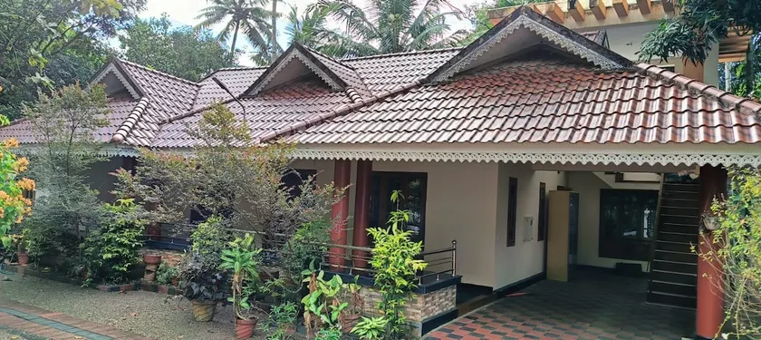 Villa in Chengannur - Image 1