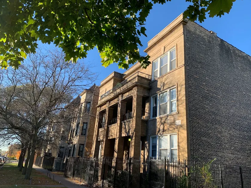Entire 2BR + Office & Balcony - Image 1