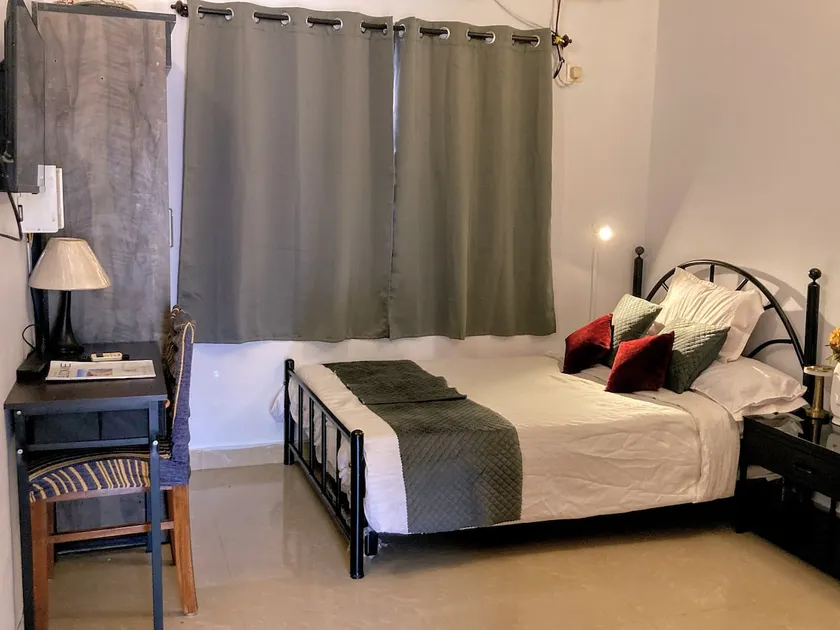 AC Cozy Studio|Safe|Beach-5m|Pool|Gym|Power Backup - Image 1