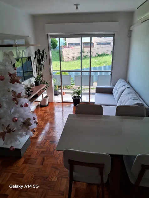 Well-located and quiet apartment in the center - Image 1
