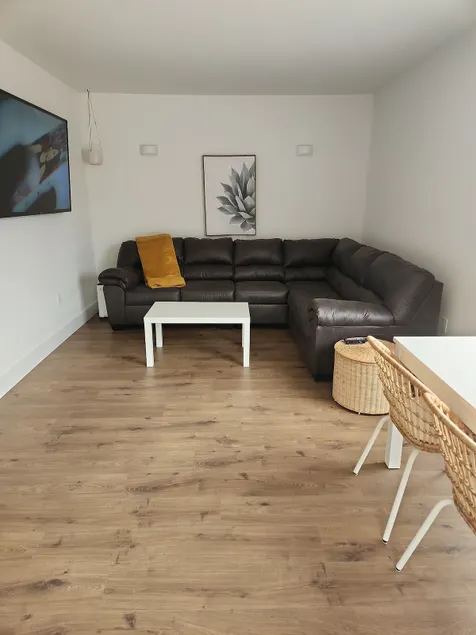 Hotel Suite in the Woods - Image 1