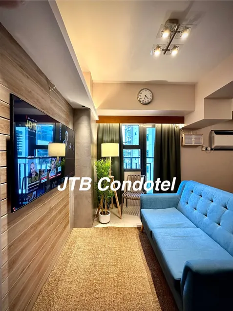 JTB Suite with Balcony @Horizons - Image 1