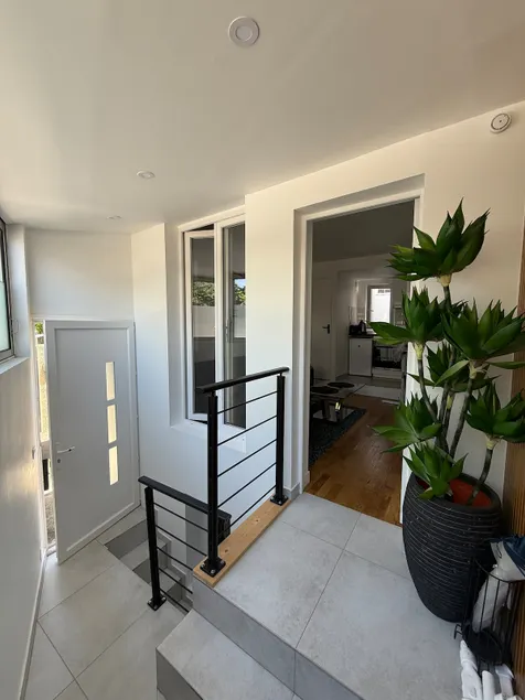Cozy apartment in the heart of Mont Valérien - Image 1