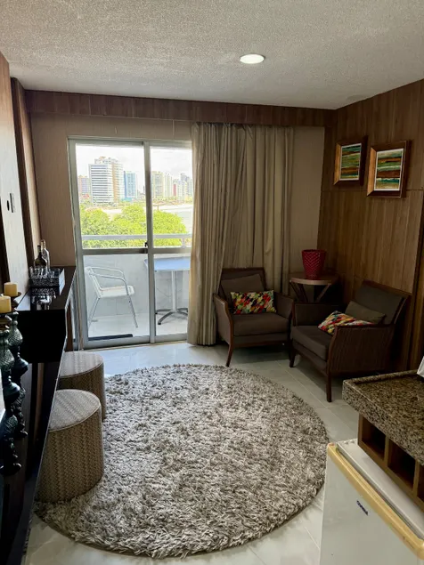 Flat American 104 - oceanfront - Image 1