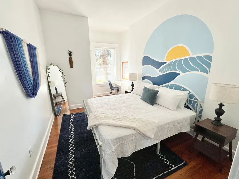 Mykonos Loft at Pearl Manor - Image 1