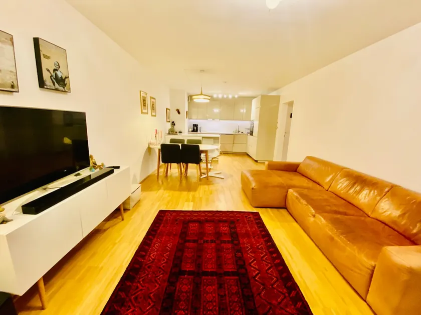 Central Apt 1 Min to U4 & 7 min Walk to Schönbrunn - Image 1