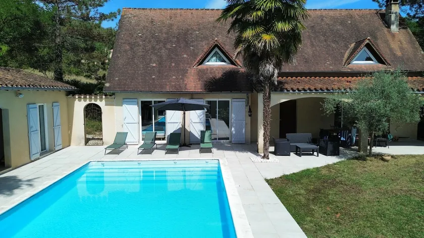 Sole house, pool, Cahors/St Cirq Lapopie - Image 1