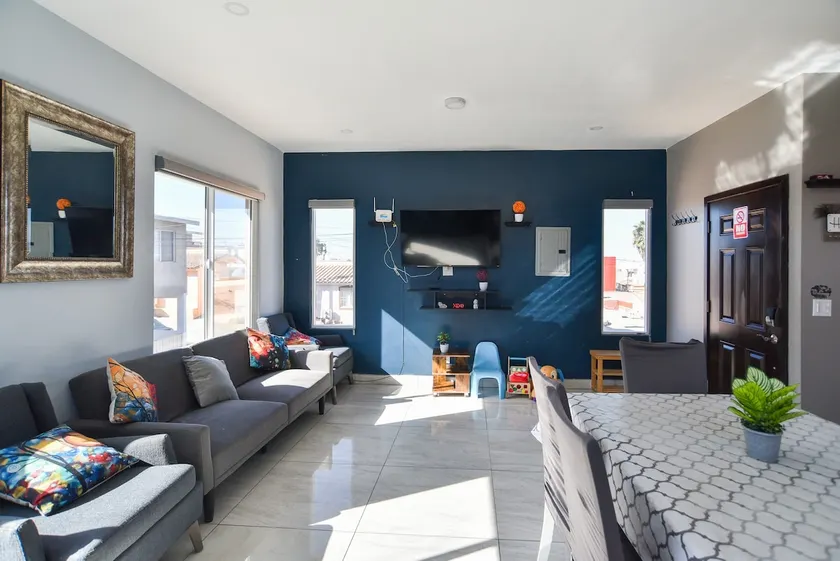 For 5-6/With rooftop + parking/We invoice through Costco - Image 1