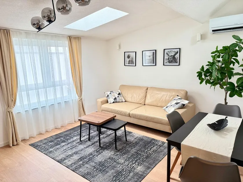 Home Sweet Home Neu | Modern | Exklusiv - Image 1