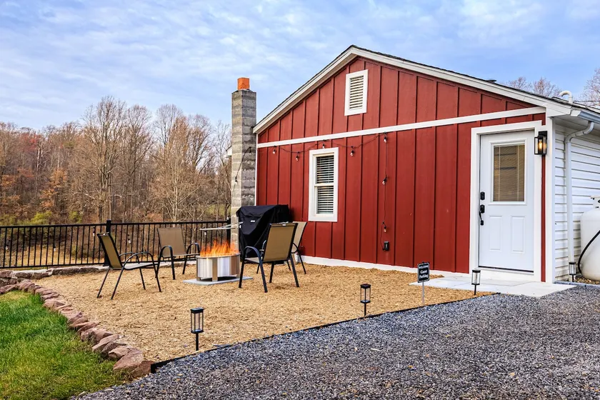French Creek Guesthouse - Image 1