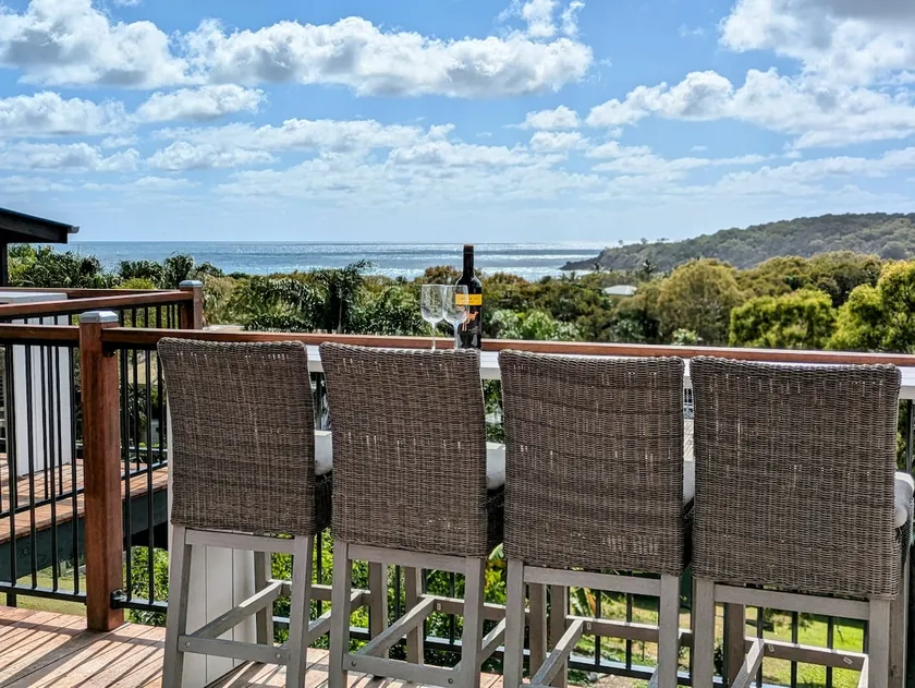 Eagles Outlook House - Image 1
