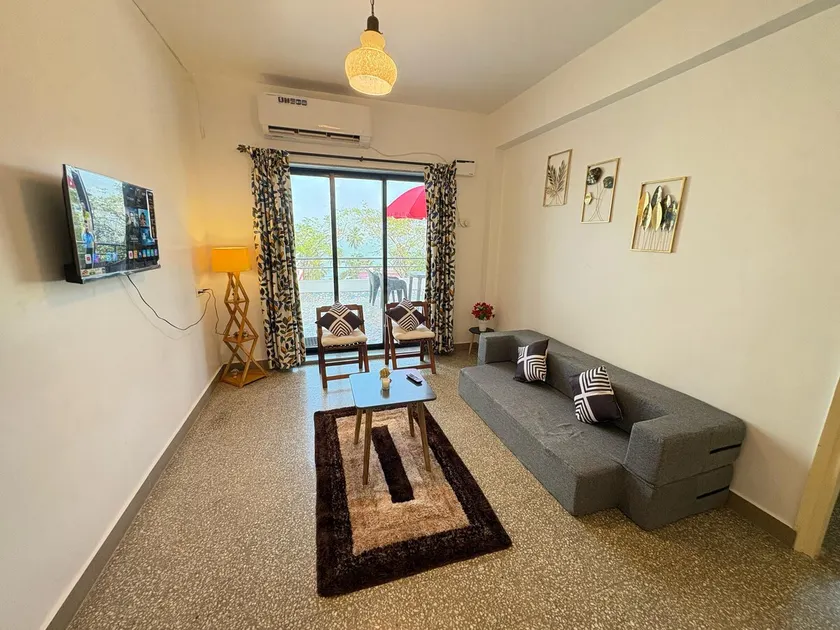3BHK Sea View Apartment, Dona Paula Jetty - Image 1
