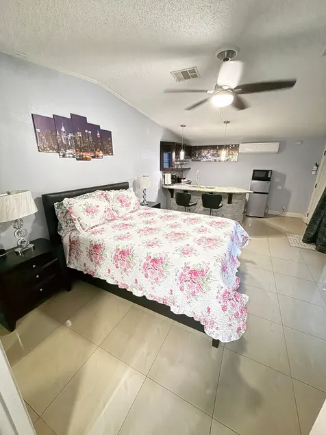 Private and cozy apartment. - Image 1