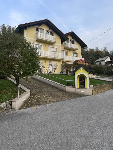 Apartments Matanovic - Image 1