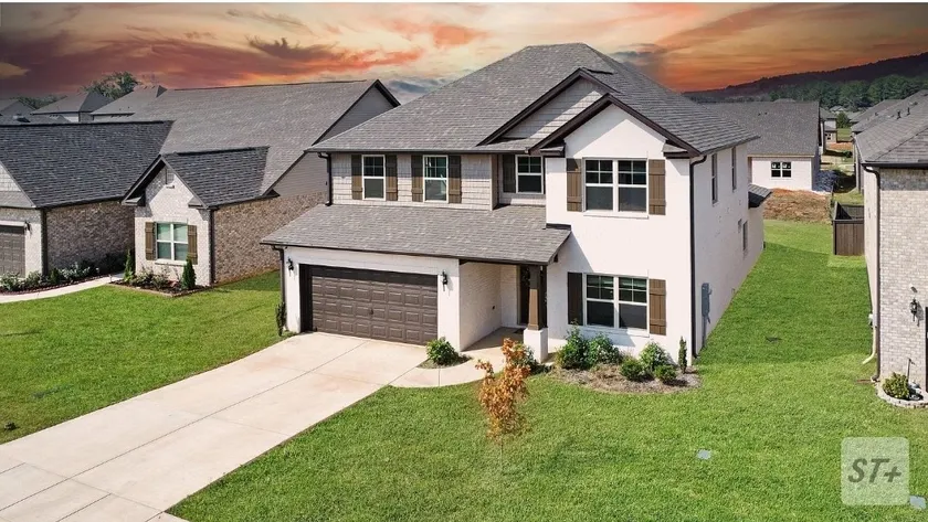 Spacious Modern Retreat with Yard- Pet- Friendly - Image 1