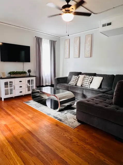 Downtown Asheboro Apartment! - Image 1