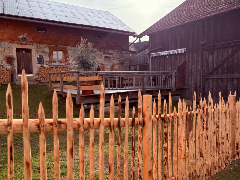 To the old Schmie house - Image 1
