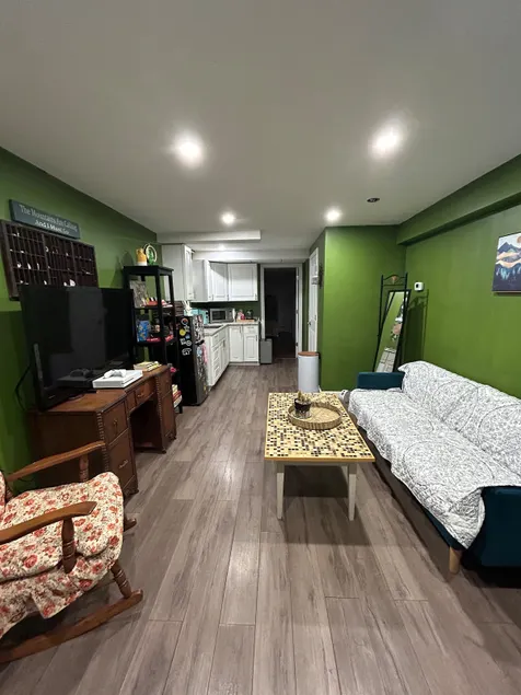 Northfield Apartment - Image 1