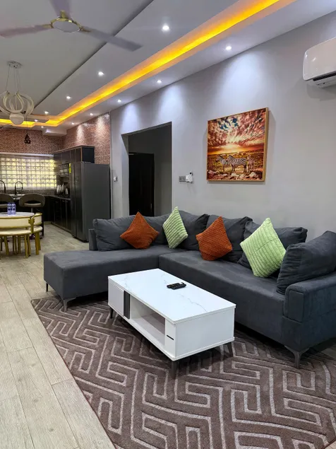 Modern Lux Apt | Fast WiFi | 24/7 Power | Pool - Image 1
